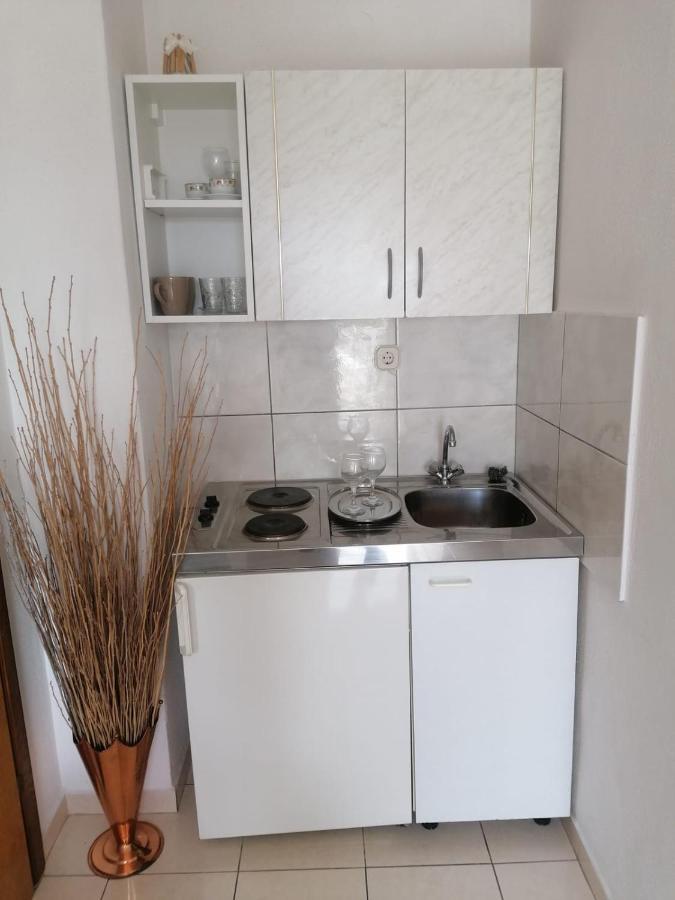 Studio Apartmani Marinella Baška Voda Eksteriør billede