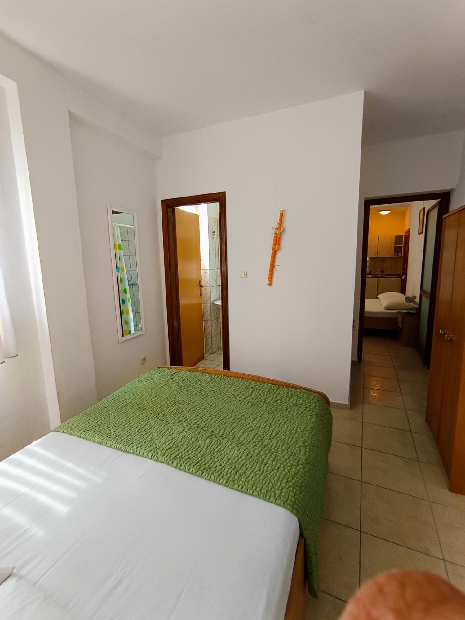 Studio Apartmani Marinella Baška Voda Værelse billede