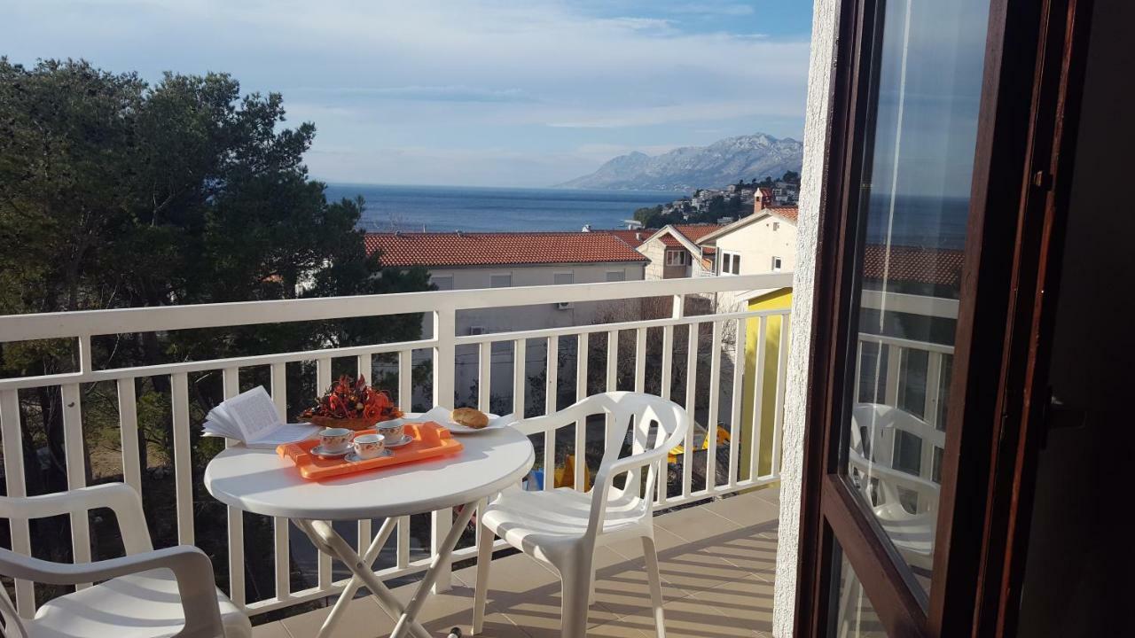 Studio Apartmani Marinella Baška Voda Eksteriør billede